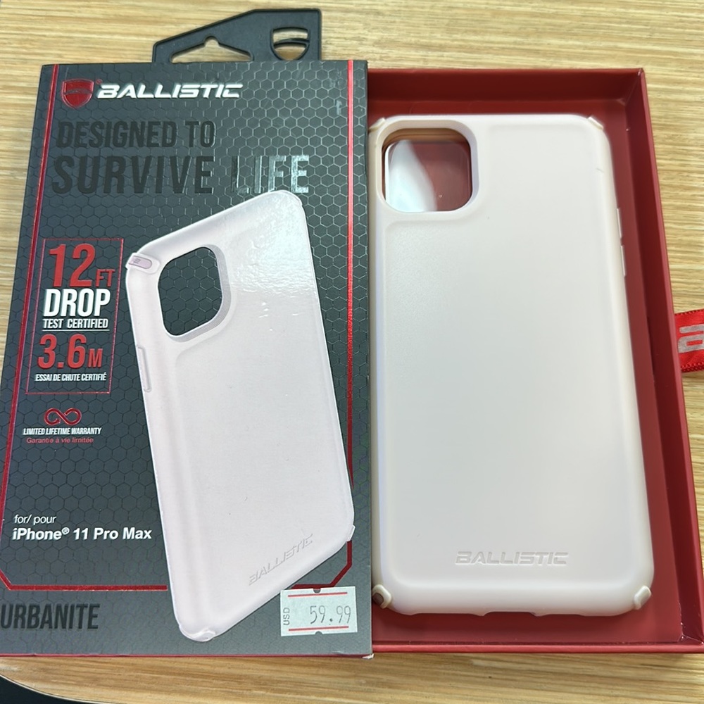 iPhone 11 Pro Max case - Picture 2 of 2